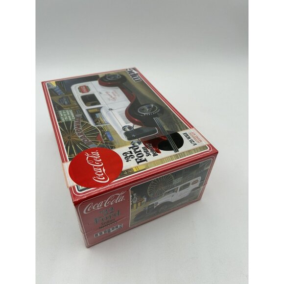 Coca-Cola 1932 Ford Sedan Delivery 1/25 Model Kit #902/12 MPC NEW Sealed - Picture 2 of 4